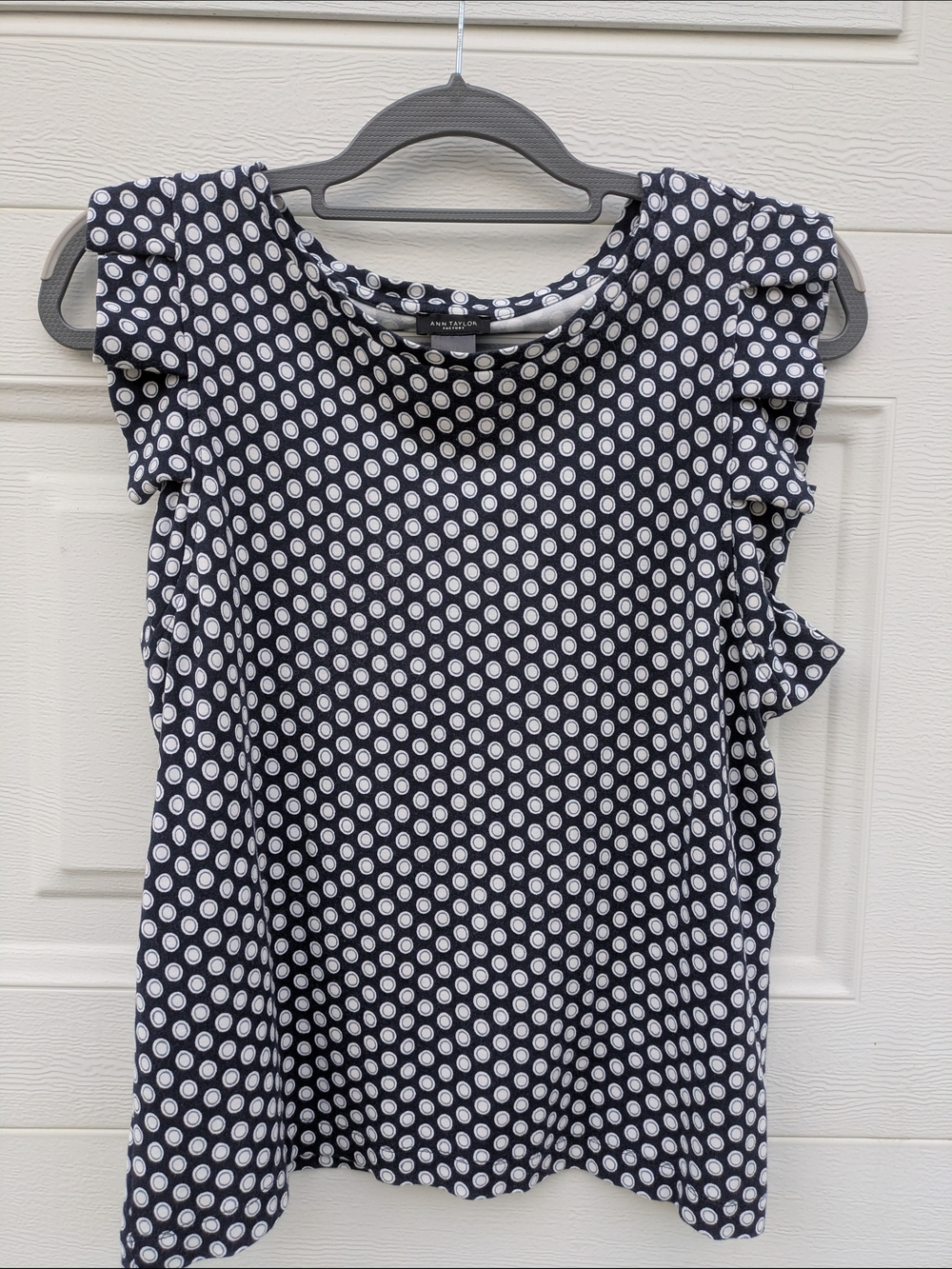 Ann Taylor Factory Navy and White Polka Dot Ruffle Sleeve Tee, Medium